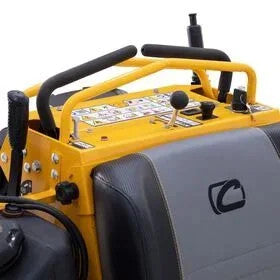 PRO X 654 EFI - COMMERCIAL STAND-ON MOWER - Cub Cadet