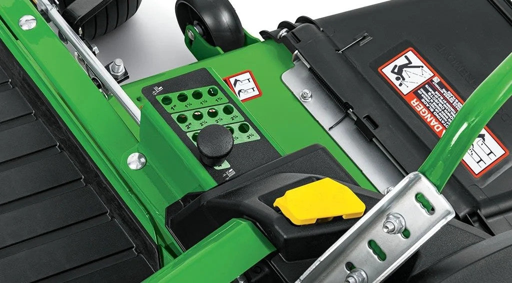 John Deere Z530M ZTrak™ Mower, 48-in. Deck