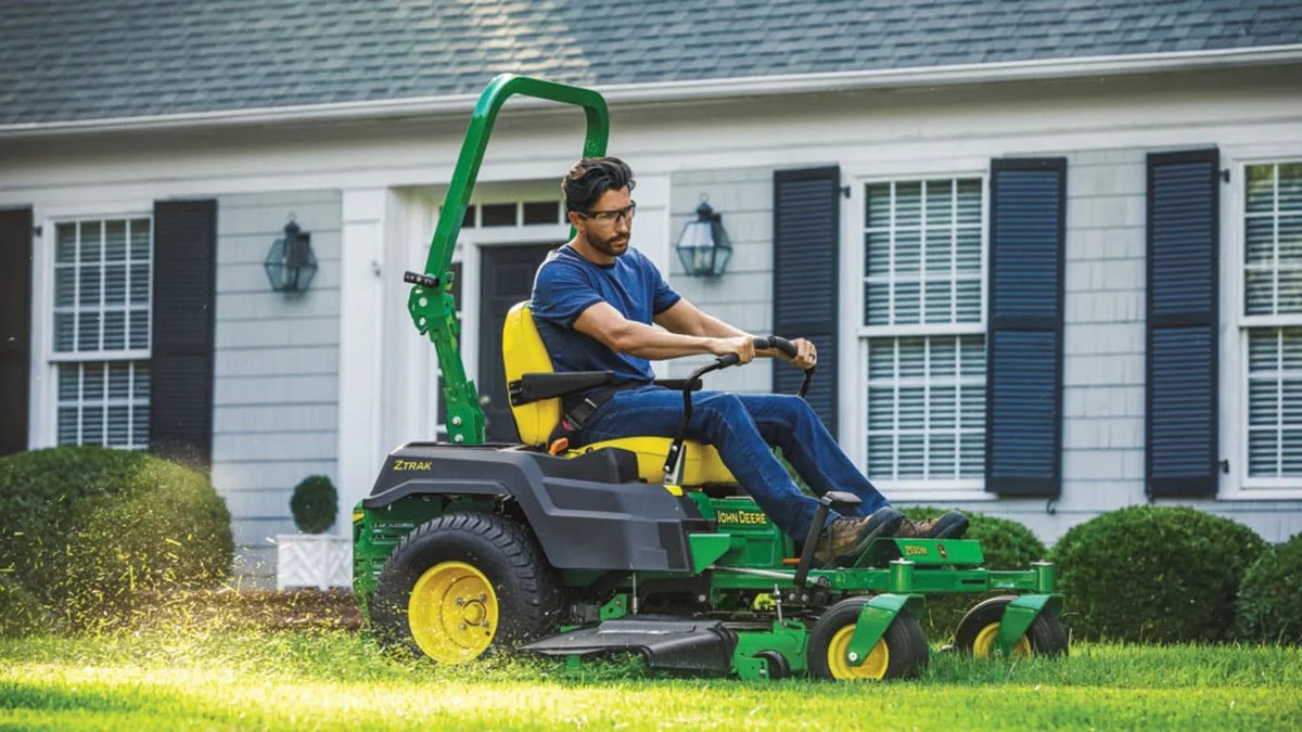 John Deere Z530M ZTrak™ Mower, 48-in. Deck